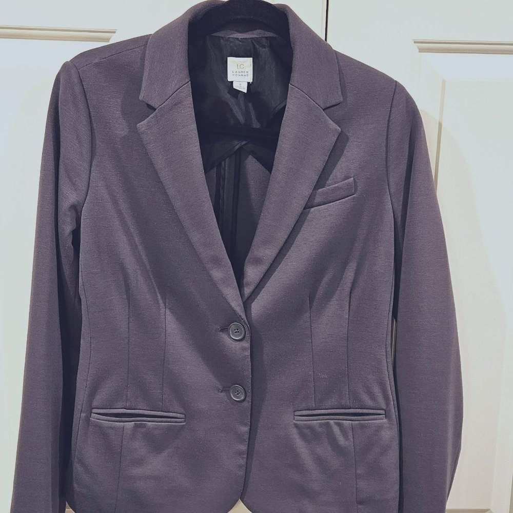 Women's casual blazer